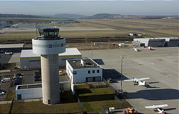 Abstürzen oder durchstarten? Kassel Airport